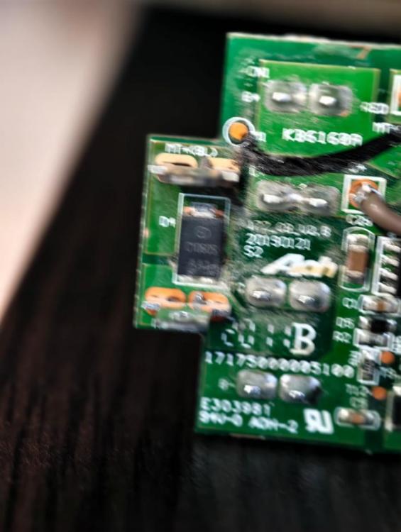 WhatsApp Image 2025-10-20 at 17.30.18 (1).jpeg