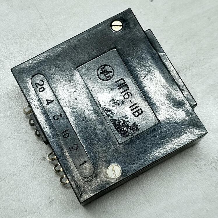 6-1192(1).thumb.jpg.c903e03b697661dc62b2056785ac09f4.jpg
