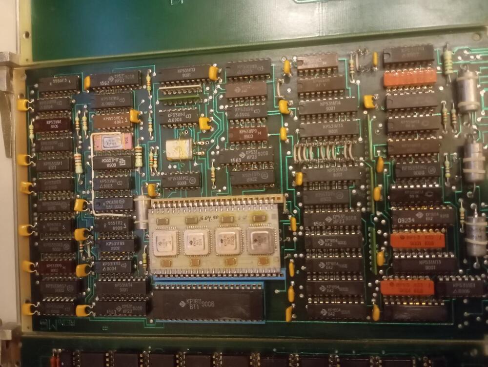 264.thumb.jpg.6c6492ae31267297e9e98b59c658387e.jpg