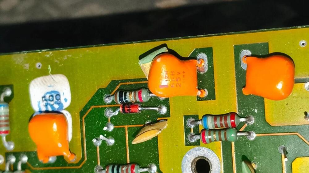 e35a44ed-786c-4e04-8c3e-fde6fb3c5fdd.thumb.jpg.2113cfb6df9e525b5ddae075306e5d17.jpg